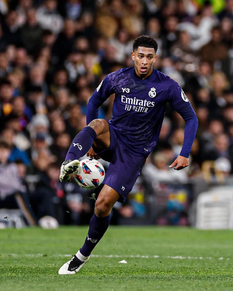 中超争冠形势深度解析 强队稳定性与变数评估